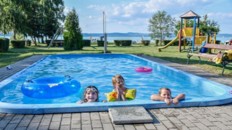 Balatontourist Camping Vadvirág-vakantie-vergelijken