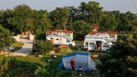 Camp Dvor-vakantie-vergelijken