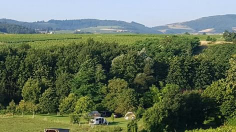 Camping À La Ferme Domaine Franck Besson-vakantie-vergelijken