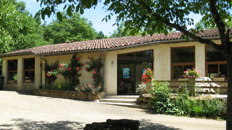 Camping À La Ferme Les Pierres Chaudes-vakantie-vergelijken