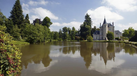 Camping Castel Le Château De Poinsouze-vakantie-vergelijken