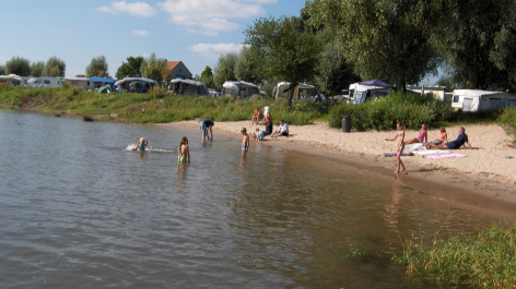 Camping De Grote Altena-vakantie-vergelijken