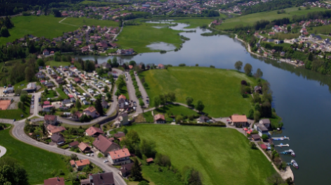 Camping Lac Des Brenets-vakantie-vergelijken