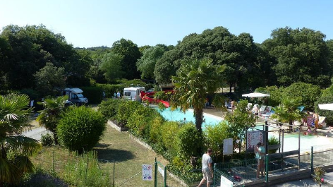 Camping Le Martinet Rouge-vakantie-vergelijken