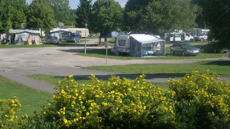 Camping Municipal Champ De Mars-vakantie-vergelijken