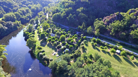 Natuurkampeerterrein De Coursavy-vakantie-vergelijken