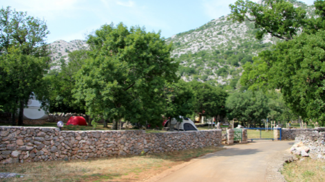 Rural Campsite Vrata Velebita-vakantie-vergelijken